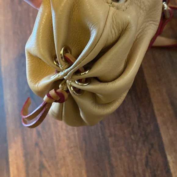 Dooney & Burke small purse - Picture 12 of 16